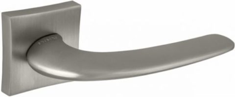 Дверная ручка ORO&ORO 932-13 на квадратном основании CP хром блестящий