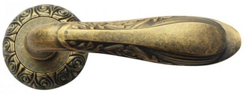 Дверная ручка BUSSARE CASTELO A-71-20 ANT.BRASS античная латунь