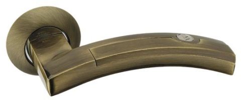 Дверная ручка на круглой розетке ADDEN BAU Art A154-05 Bronze бронза