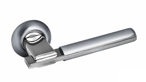 Дверная ручка на круглой розетке PALIDORE 94SC хром матовый