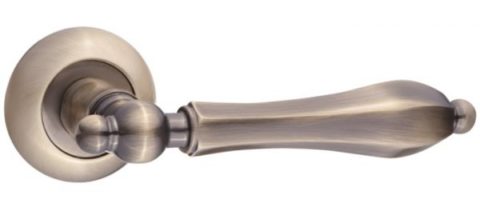 Дверная ручка RENZ "Каролина" DH (N) 93-08 AB Бронза античная