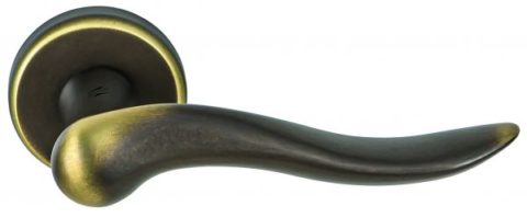 Дверная ручка на круглой розетке Colombo Peter ID11 BR бронза