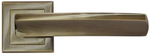 Дверная ручка на квадратной розетке RUCETTI RAP 11-S AB античная бронза