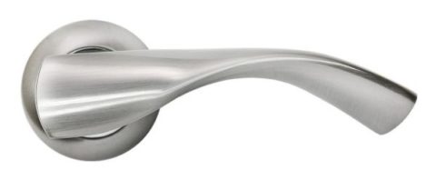 Дверная ручка на круглой розетке RUCETTI RAP 8 SN/CP белый никель/полированный хром