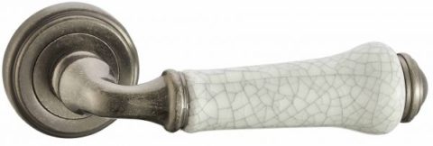 Дверная ручка Vantage V31 на круглой розетке AS/ZR состаренное серебро / состаренная керамика