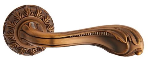 Дверная ручка Vantage V65 на круглой розетке CF кофе