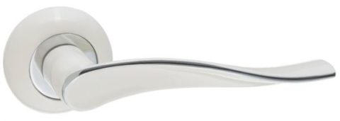 Дверная ручка RENZ на круглой розетке "Модена" DH 427-08 W/CP белый хром